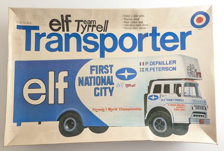 ENTEX 1/32 9102 ELF TEAM TYRELL TRANSPORTER
