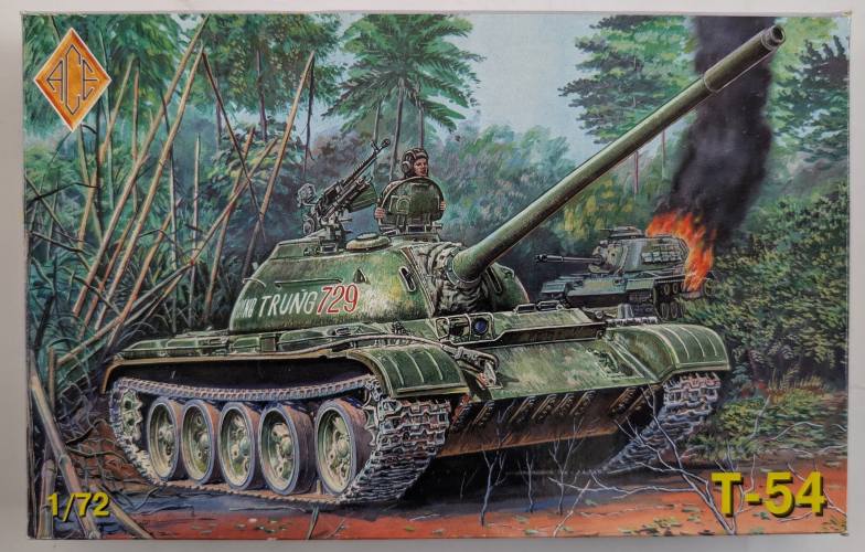 ACE 1/72 72140 T-54 MAIN BATTLE TANK
