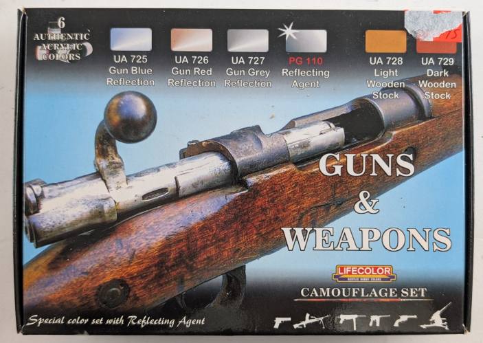 LIFE COLOUR  CS26 GUNS AND WEAPONS 