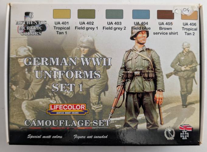LIFE COLOUR  CS-04 GERMAN WWII UNIFORMS SET 1