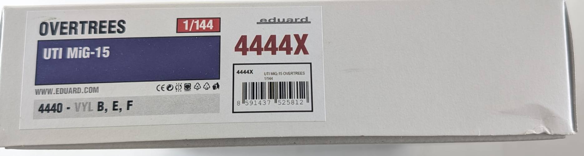 EDUARD 1/144 4444X UTI MIG-15