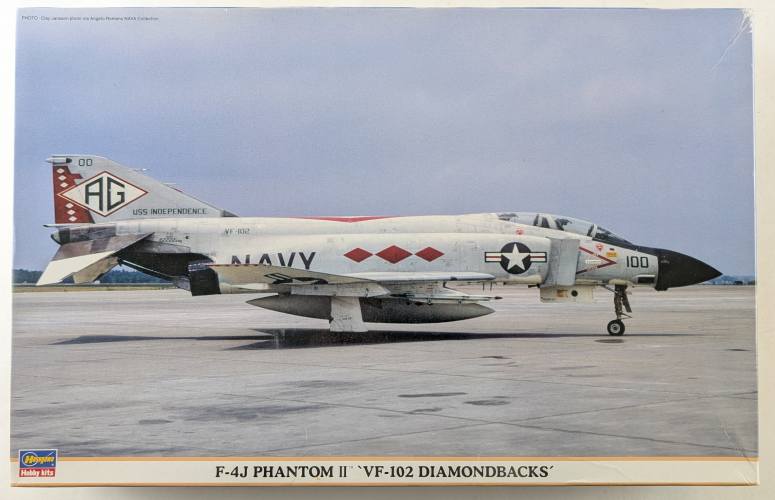 HASEGAWA 1/48 09727 F-4J PHANTOM II VF-102 DIAMONDBACKS