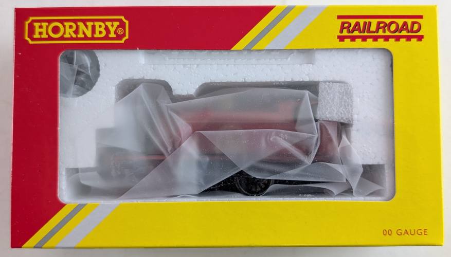 HORNBY 00 GAUGE R3867 0-4-0 LOCOMOTIVE