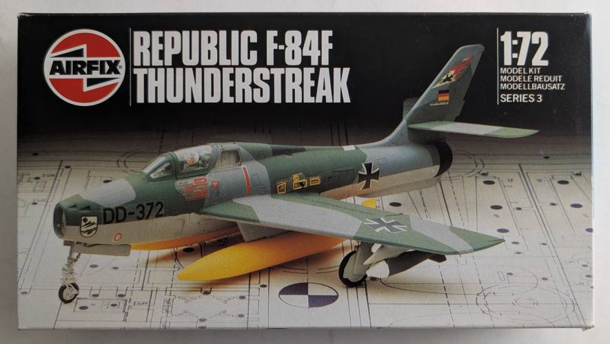 AIRFIX 1/72 03022  1983  REPUBLIC F-84F THUNDERSTREAK