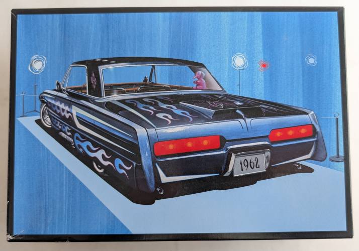 AMT 1/25 1078 1962 BUICK ELECTRA 225