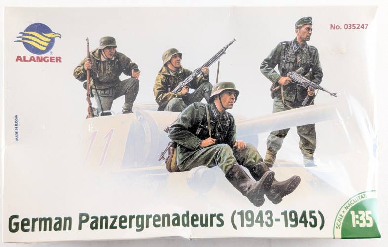 ALANGER 1/35 035247 GERMAN PANZERGRENADIERS 1943-1945