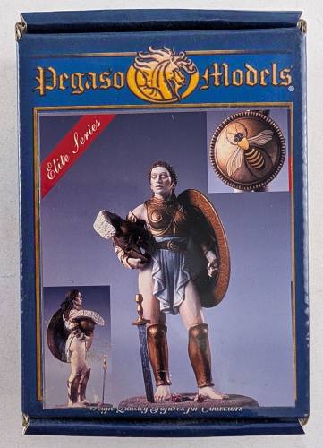 PEGASO MODELS  54-120 AMAZON WITH LONG SWORD