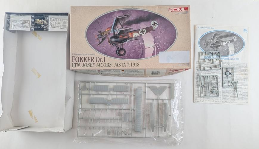 KINGKIT MODEL SCRAPYARD 1/48 DML 5906 FOKKER DR.1  INCOMPLETE   STARTED 