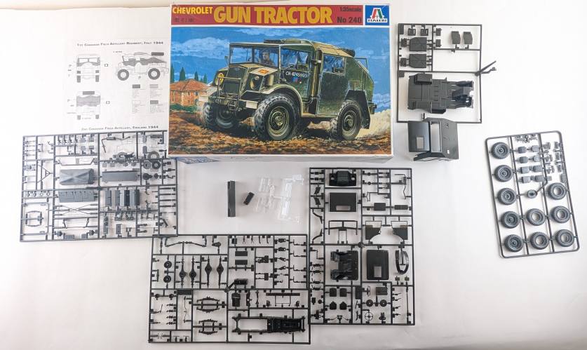 KINGKIT MODEL SCRAPYARD 1/35 ITALERI 240 CHEVROLET GUN TRACTOR  CUT DECALS 
