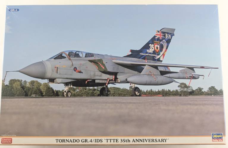 HASEGAWA 1/72 02188 TORNADO GR.4/IDS TTTE 35TH ANNIVERSARY
