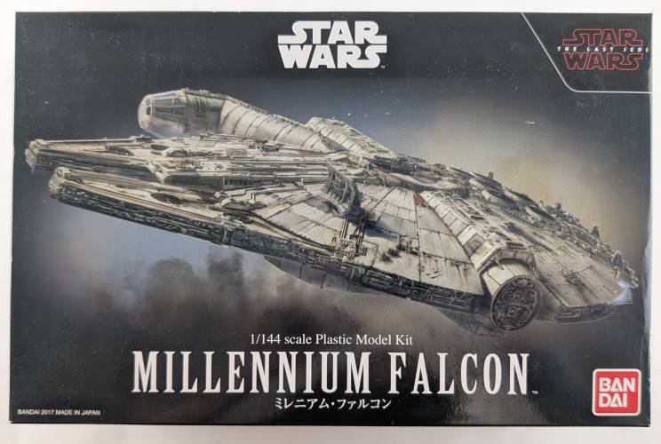 BANDAI 1/144 0219770 STAR WARS THE LAST JEDI MILLENIUM FALCON 