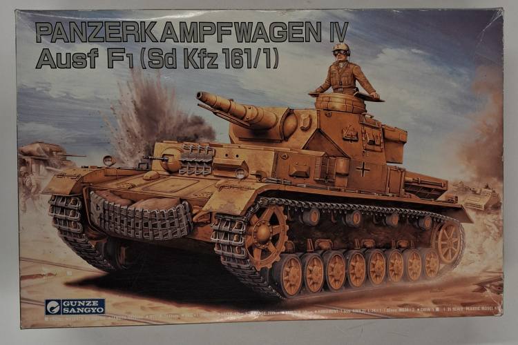 KINGKIT MODEL SCRAPYARD 1/35 GUNZE SANGYO G-778 2600 PANZERKAMPFWAGEN IV AUSF F1  SD KFZ 161/1   STARTED 