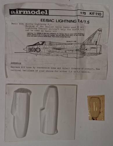KINGKIT MODEL SCRAPYARD 1/72 AIRMODEL 110 EE/BAC LIGHTNING T.4/T.5  INCOMPLETE  CANOPY DISCOLOURED 