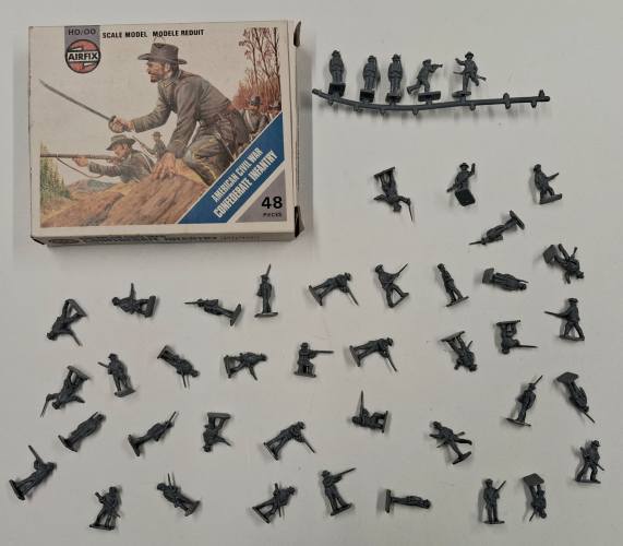 KINGKIT MODEL SCRAPYARD HO/OO AIRFIX 01713-2 AMERICAN CIVIL WAR CONFEDERATE INFANTRY  INCOMPLETE 
