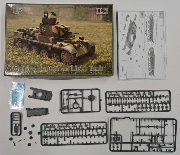 KINGKIT MODEL SCRAPYARD 1/72 IBG MODELS 72027 TOLDI I HUNGARIAN LIGHT TANK  STARTED 