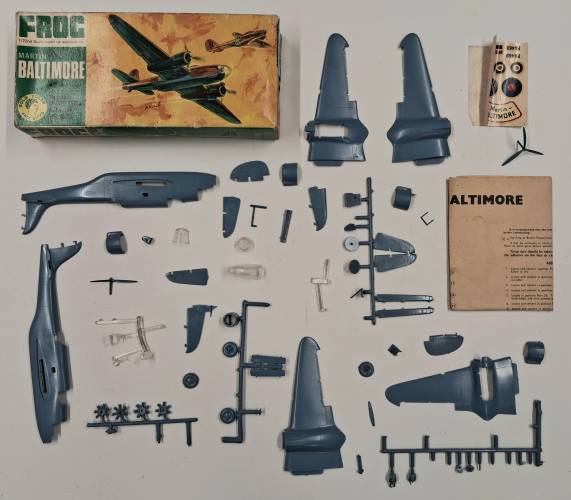KINGKIT MODEL SCRAPYARD 1/72 FROG F339 MARTIN BALTIMORE MEDIUM BOMBER  BROKEN PROPELLER 