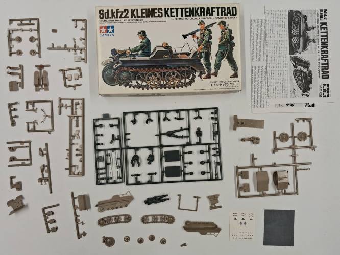 KINGKIT MODEL SCRAPYARD 1/35 TAMIYA 35029.600 SD.KFZ2 KLEINES KETTENKRAFTRAD  INCOMPLETE 