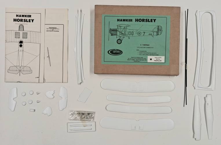 KINGKIT MODEL SCRAPYARD 1/72 CONTRAIL MODEL AIRCRAFT HAWKER HORSLEY  NO DECALS 