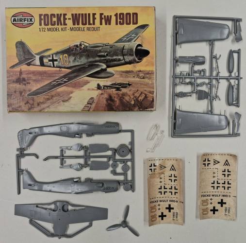 KINGKIT MODEL SCRAPYARD 1/72 AIRFIX 61064 FW 190D  NO INSTRUCTIONS 