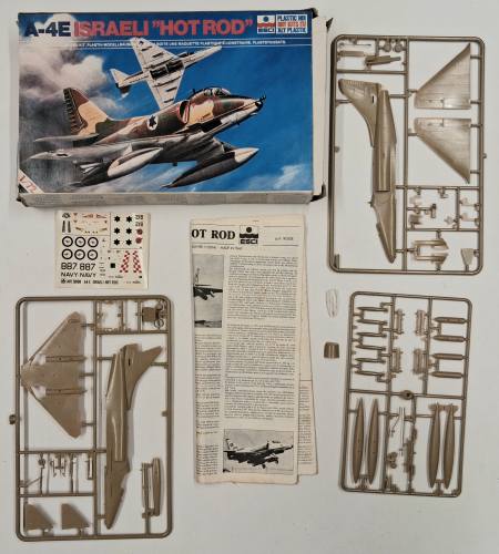 KINGKIT MODEL SCRAPYARD 1/72 ESCI 9008 A-4E ISRAELI HOT ROD  NO CANOPY 