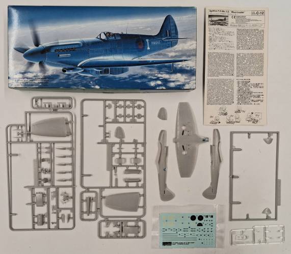KINGKIT MODEL SCRAPYARD 1/72 FUJIMI 72004 SPITFIRE P.R.MK.19 BLUE INVADER  STARTED 