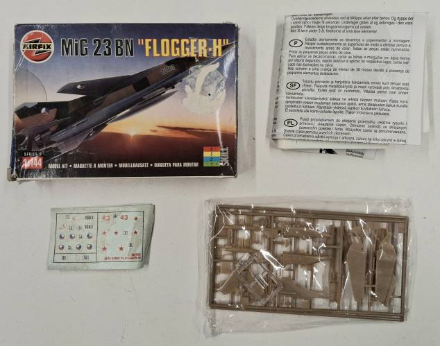 KINGKIT MODEL SCRAPYARD 1/144 AIRFIX 00102 MIG 23 BN FLOGGER-H  DAMAGED DECALS 