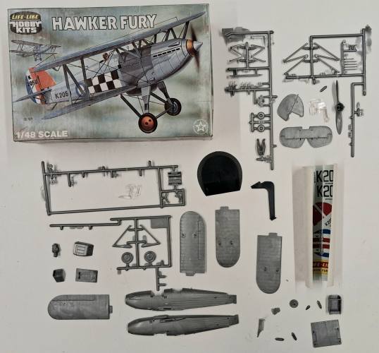 KINGKIT MODEL SCRAPYARD 1/48 LIFE-LIKE HOBBY KITS 09608 HAWKER FURY R.A.F. INTERCEPTOR  NO INSTRUCTIONS   DAMAGED DECALS 