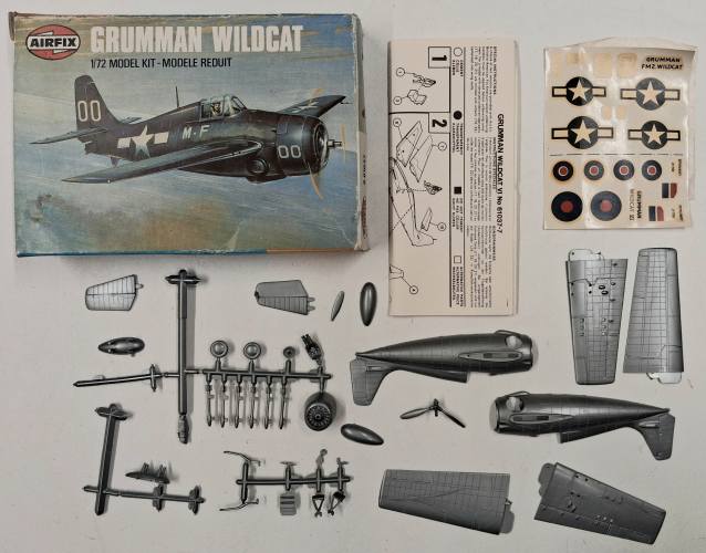 KINGKIT MODEL SCRAPYARD 1/72 AIRFIX 61037 WILDCAT  NO CANOPY   BROKEN PROP 