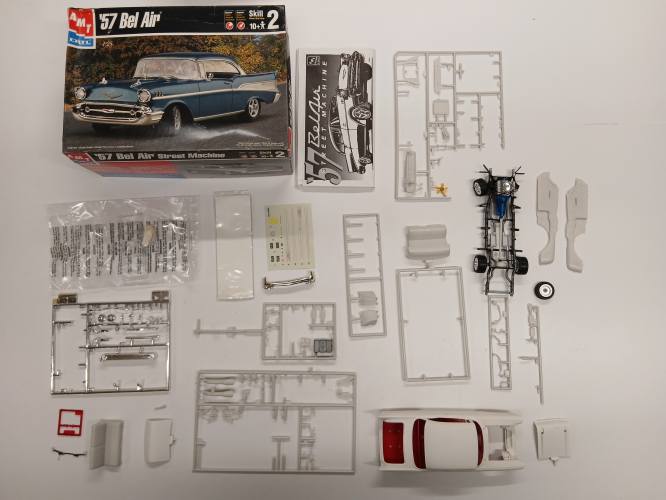 KINGKIT MODEL SCRAPYARD  AMT  57 BEL AIR  STARTED 