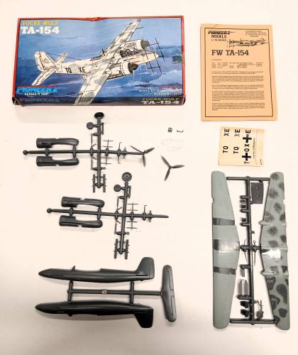 KINGKIT MODEL SCRAPYARD 1/72 PIONEER 4001 FOCKE-WULF TA-154  STARTED 