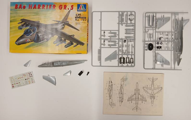 KINGKIT MODEL SCRAPYARD 1/72 ITALERI 183 BAE HARRIER GR.5  STARTED 