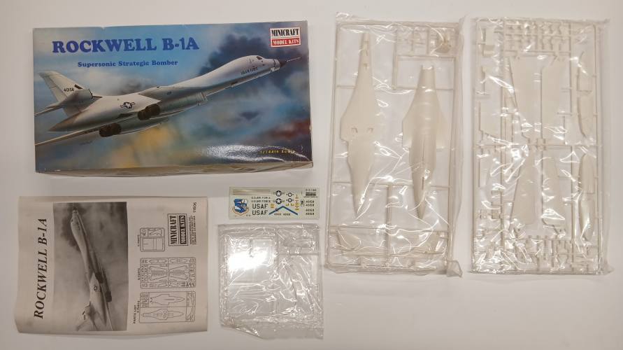 KINGKIT MODEL SCRAPYARD 1/144 MINICRAFT 11606 ROCKWELL B-1A  CRACKED DECALS 