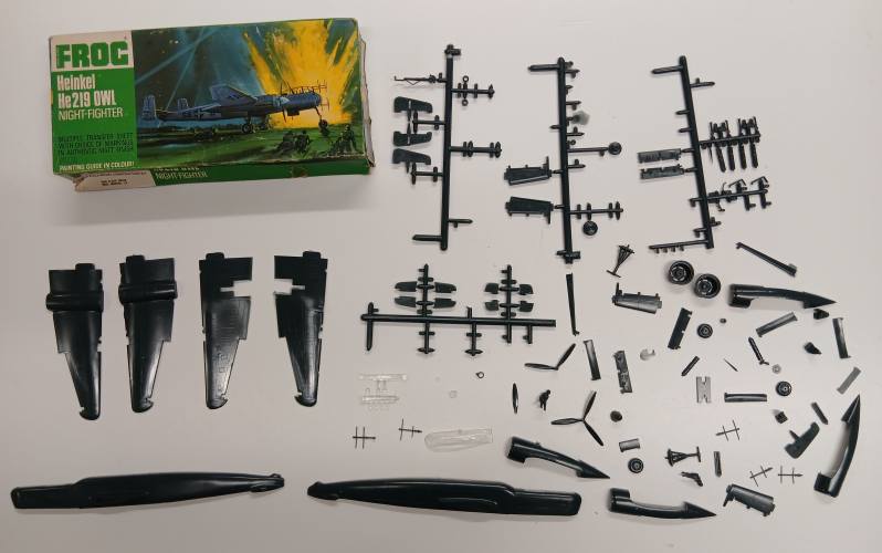 KINGKIT MODEL SCRAPYARD 1/72 FROG F177 HEINKEL HE219  DESPRUED 