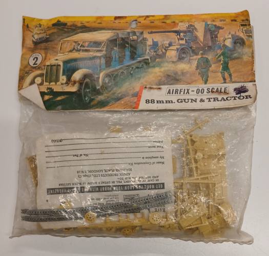 KINGKIT MODEL SCRAPYARD  AIRFIX A203V 88MM GUN   TRACTOR  INCOMPLETE 