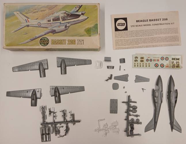 KINGKIT MODEL SCRAPYARD 1/72 AIRFIX 02025 BASSETT 206  DAMAGED DECALS 