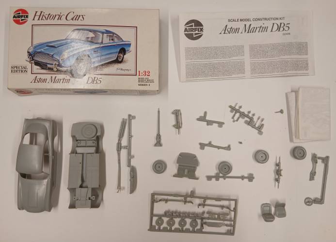 KINGKIT MODEL SCRAPYARD 1/32 AIRFIX 02406 ASTON MARTIN DB5  STARTED   NO CLEAR PARTS 