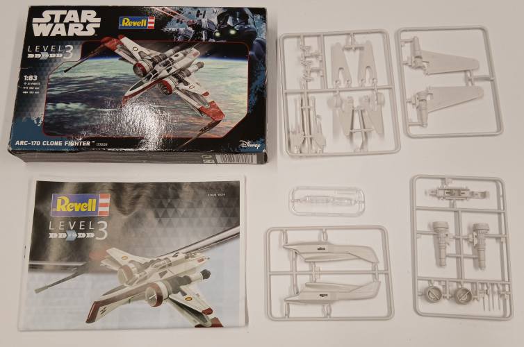 KINGKIT MODEL SCRAPYARD  REVELL 03608 STAR WARS ARC-170 CLONE FIGHTER  NO DECALS 