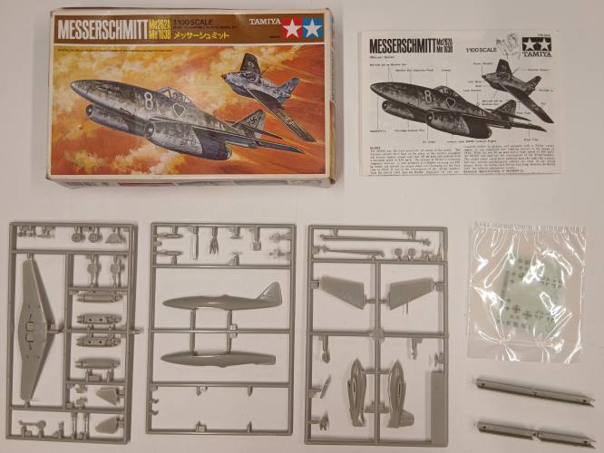 KINGKIT MODEL SCRAPYARD 1/100 TAMIYA 60023 ME262A ME163B  NO CANOPY 