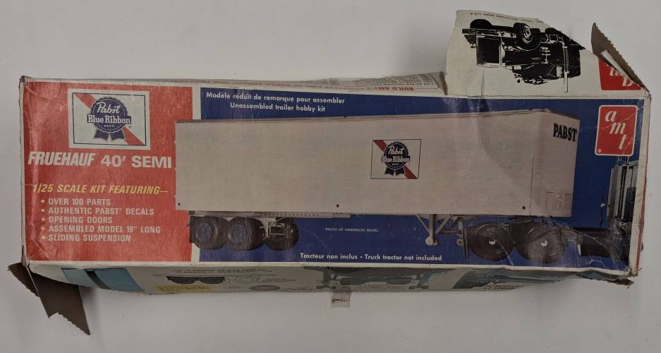 KINGKIT MODEL SCRAPYARD 1/25  AMT T556 FRUEHAUF 40  SEMI  INCOMPLETE - MISSING LIGHTS 