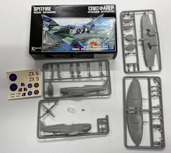 KINGKIT MODEL SCRAPYARD 1/72 KOPNAK VICKERS SUPERMARINE SPITFIRE  NO INSTRUCTIONS 