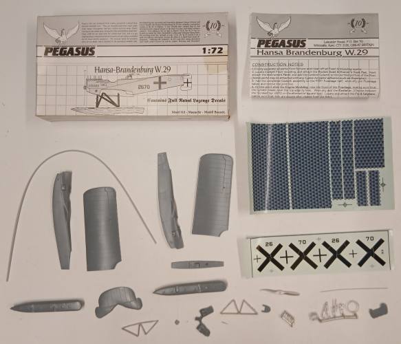 KINGKIT MODEL SCRAPYARD 1/72 PEGASUS 4006 BRANDENBURG W.29  CRACKED DECALS 