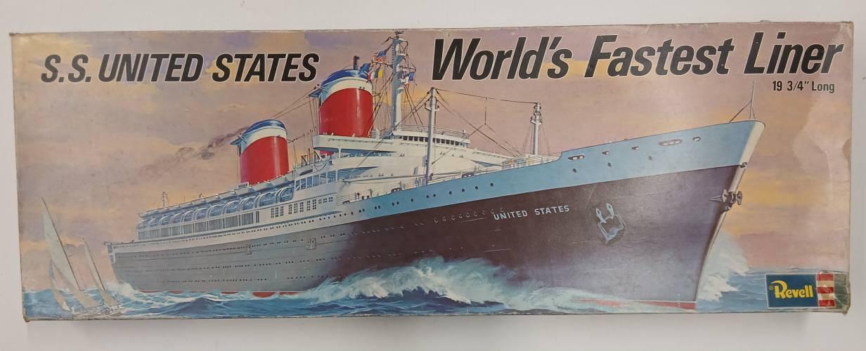 KINGKIT MODEL SCRAPYARD 19 3/4  REVELL H-332 S.S. UNITED STATES WORLD S FASTEST LINER  NO DECALS 