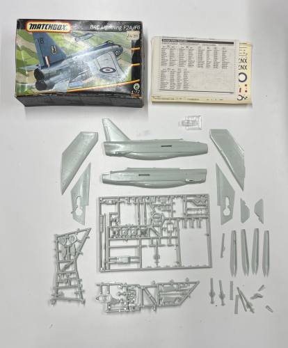 KINGKIT MODEL SCRAPYARD 1/72 MATCHBOX 40152 BAC LIGHTNING F2A/F6  DESPRUED 