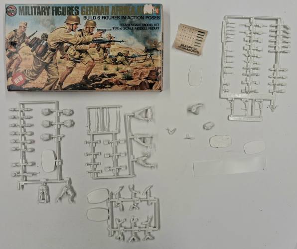 KINGKIT MODEL SCRAPYARD 1/32 AIRFIX 03581-3 GERMAN AFRIKA CORPS  NO INSTRUCTIONS 
