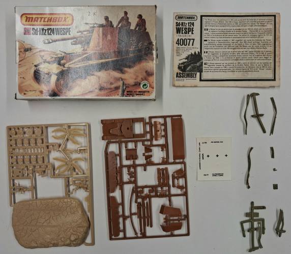 KINGKIT MODEL SCRAPYARD 1/76 MATCHBOX 40077 SD-KFZ124 WESPE  BROKEN TRACKS 