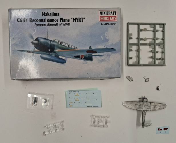 KINGKIT MODEL SCRAPYARD 1/144 MINICRAFT 14437 NAKAJIMA C6N1 RECONNAISSANCE PLANE  INCOMPLETE   DAMAGED PROP 