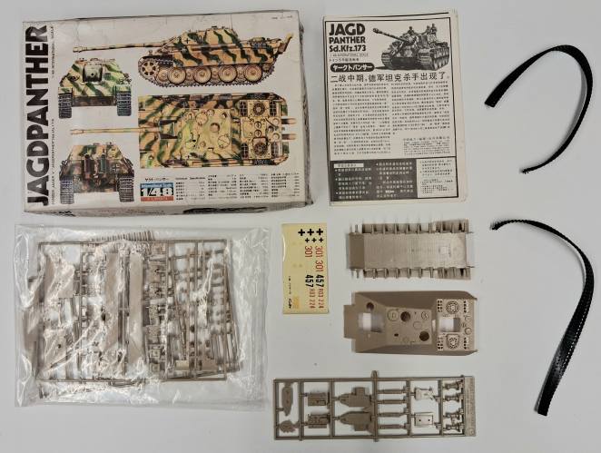 KINGKIT MODEL SCRAPYARD 1/48 FUMAN 35430 GERMAN JAGD PANTHER SD.KFZ.173  INCOMPLETE 