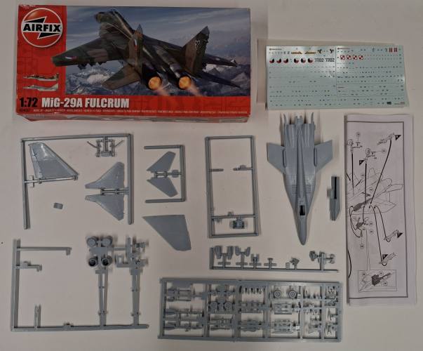 KINGKIT MODEL SCRAPYARD 1/72 AIRFIX A04037 MIG-29A FULCRUM  STARTED 