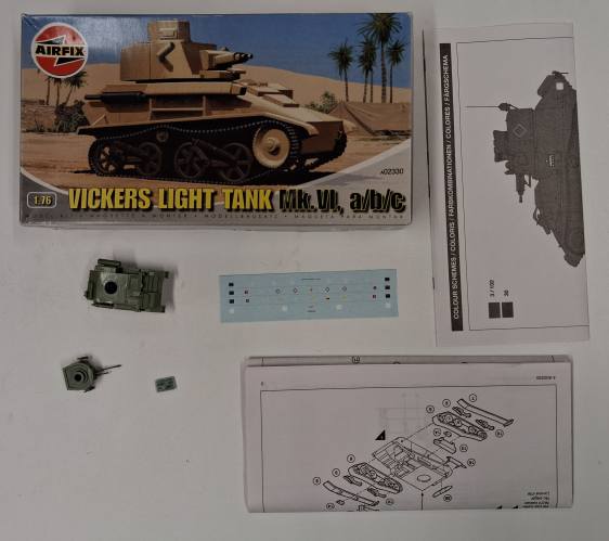 KINGKIT MODEL SCRAPYARD 1/76 AIRFIX A02330 VICKERS LIGHT TANK MK.VI  A/B/C  STARTED 