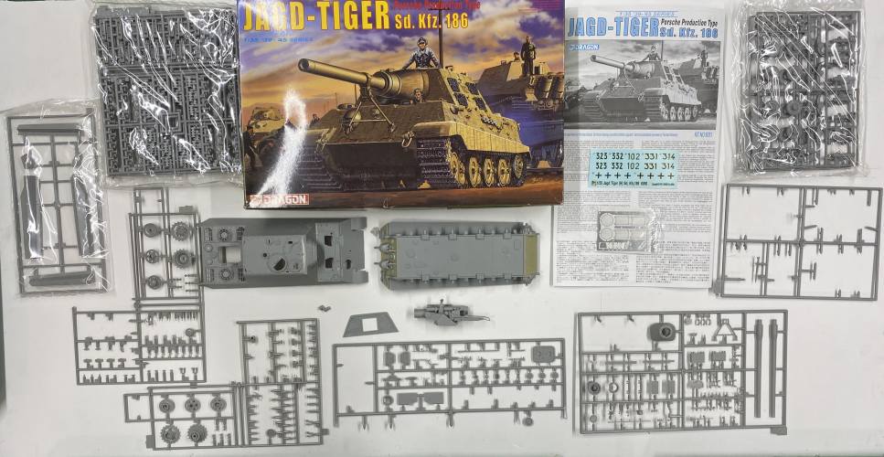 KINGKIT MODEL SCRAPYARD 1/35 DRAGON 6051 JAGD TIGER PORSCHE PRODUCTIONS TYPE SD.KFZ.186  STARTED 